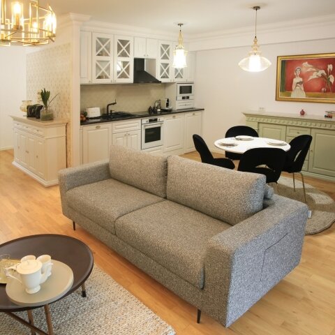Dacia, Apartament de lux, 2 camere decomandat, 99 mp, 399.000 euro.
